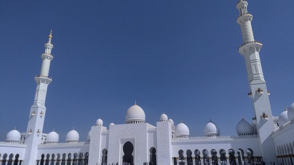In Abu Dhabi encounter glossy sky scrapers, falcons and gold coffee, all in one day