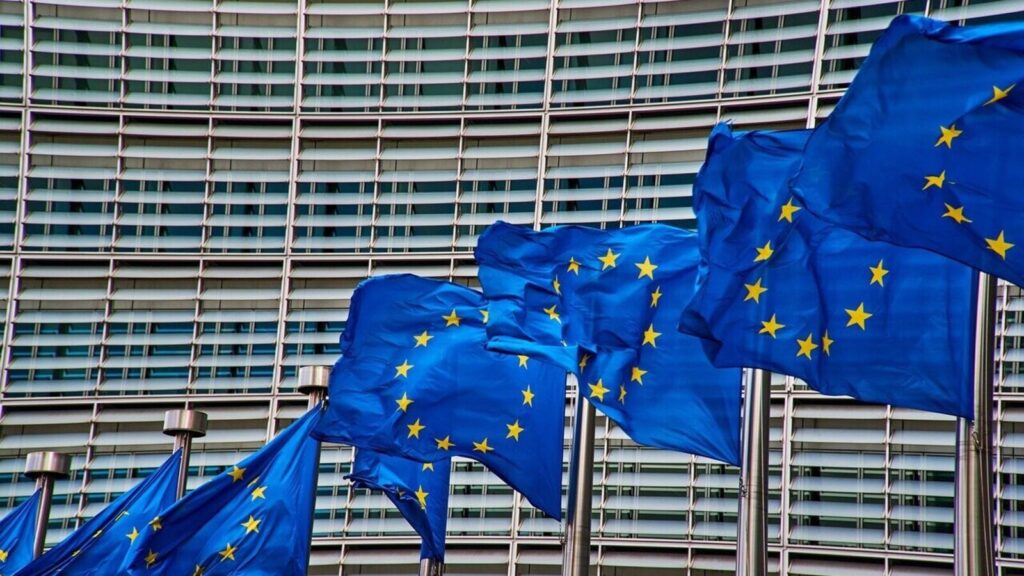 Which European should face off against Trump and Putin?