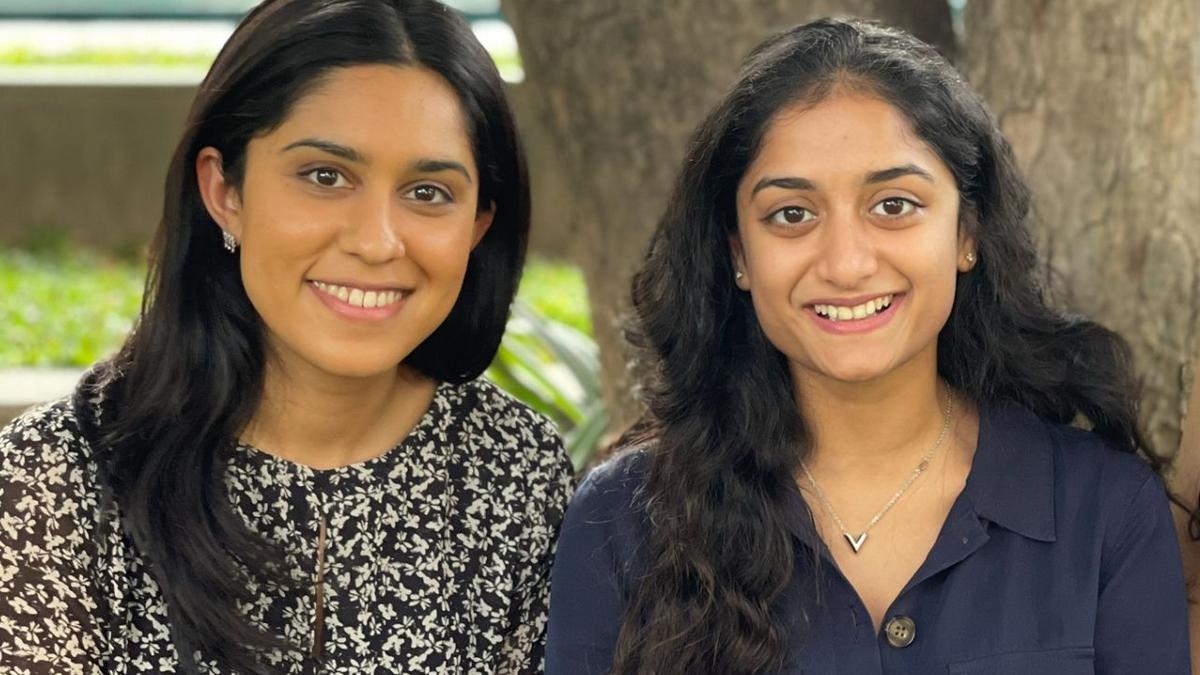 Packaging made from coffee husk and banana fibre