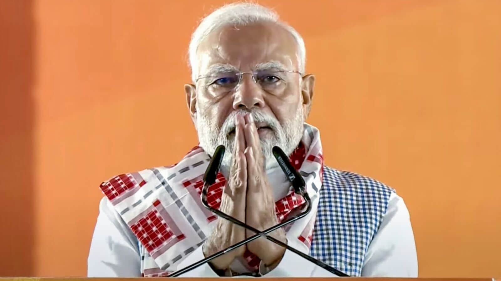 PM Modi launches projects worth ₹5,200 crore in poll-bound Bihar