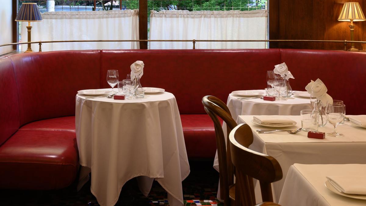 Kaspers in Bandra is a bistro that lets Mumbai breathe a little easier