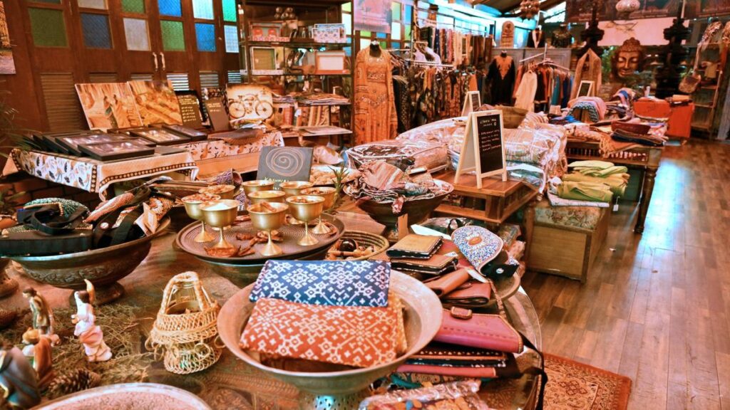 The Festival of India in Coonoor: A month-long curated exhibition in Coonoor, celebrates timeless crafts and textiles from across the country