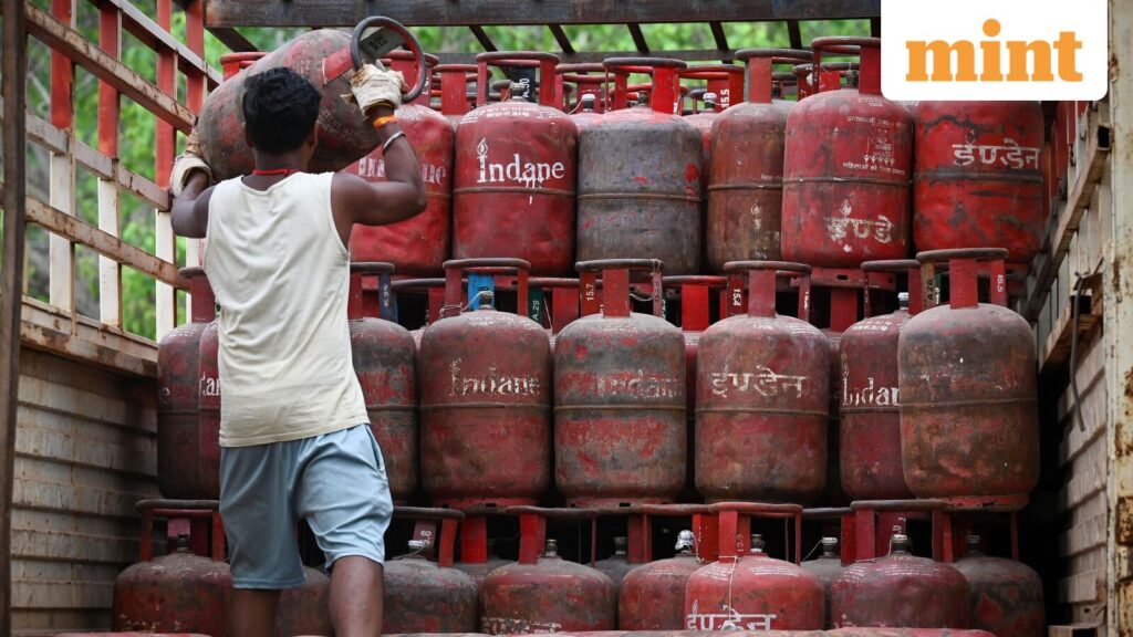Dosa to pizza chains realize there are no easy ways out of LPG shortage