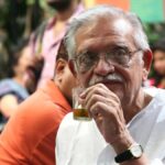 Gulzar celebrates the city that welcomed him as a teenager in new book ‘Aamchi Mumbai’