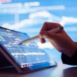 Stock markets rebound in early trade as crude oil prices drop sharply