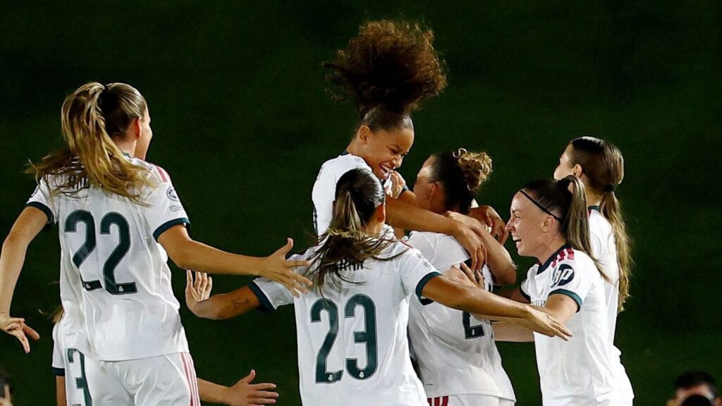 Felicia Schroder and Sara Dabritz fire Real Madrid to 5-3 Liga F win over Real Sociedad