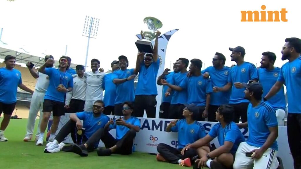 East Zone end long wait, clinch Duleep Trophy title after 14 years by virtue of first innings lead against South Zone